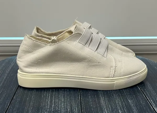 Canvas Slip On Shoes White Size 8 - Image 5