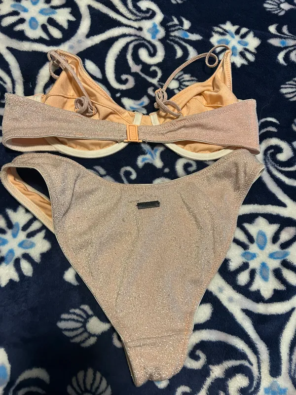 Triangl Bikini - Image 3