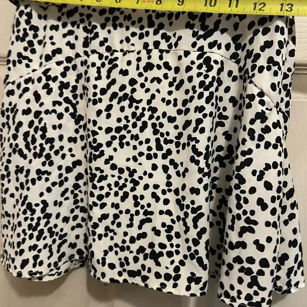 Altar'd State Black and White Polka Dot Skort - size L - Image 3