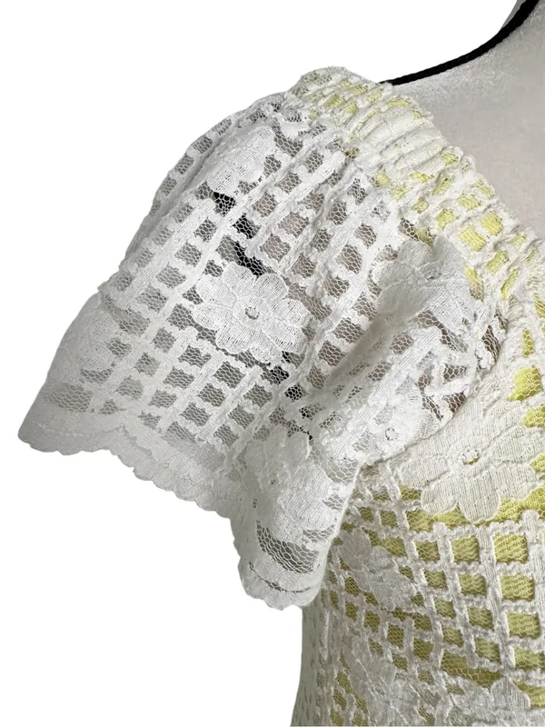 Emma & Michele White Crochet Yellow Underlay Flutter Sleeve Dress Size M - Image 6