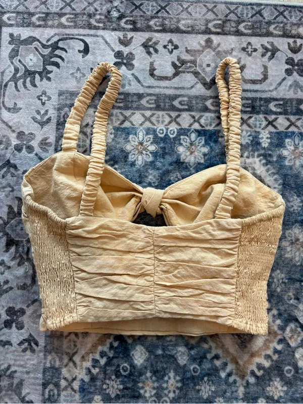 NWOT Zara Ruched Tan Crop Top - Image 3