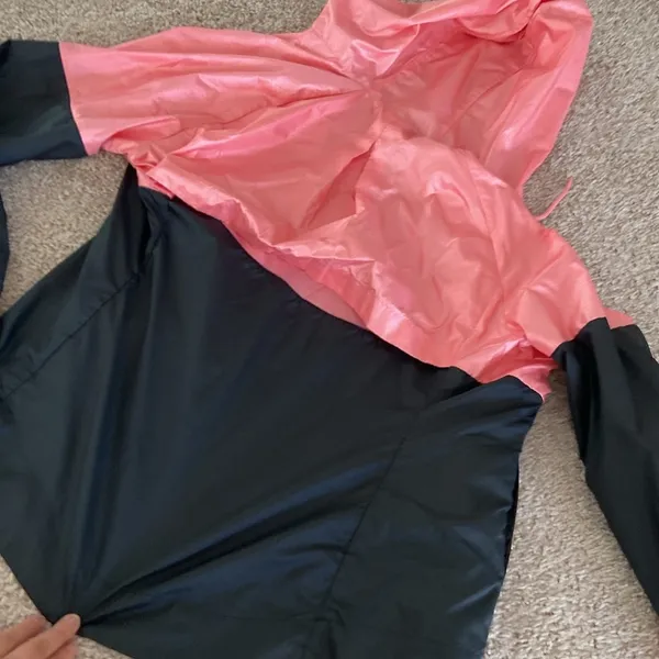 Nike wind proof jacket. Xs-s - Image 6