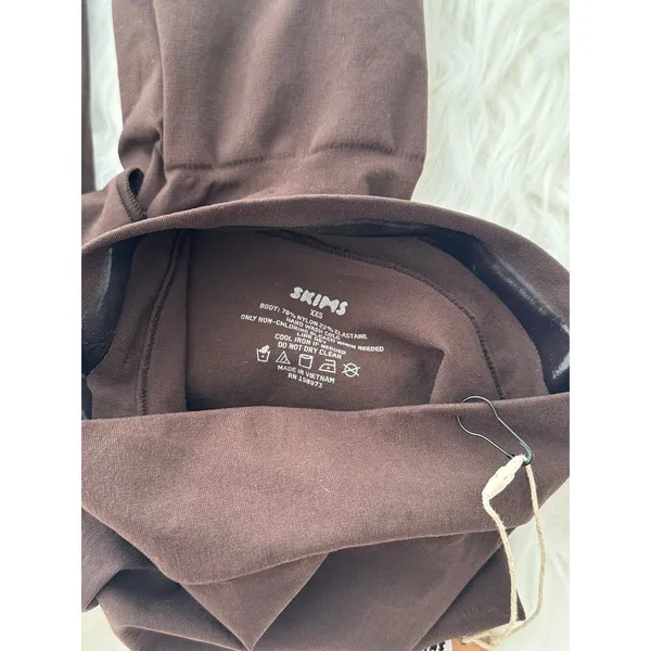 Skims Everyday Sculpt Short Espresso Size XXS - Image 7