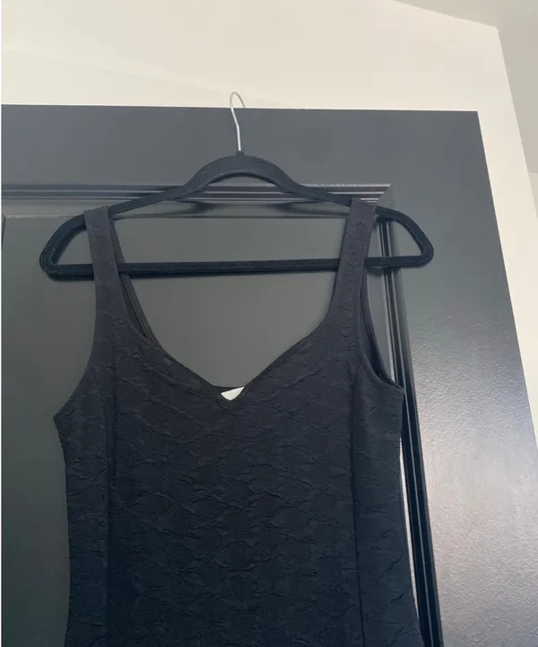 NWOT H&M midi dress with side slit - Image 5