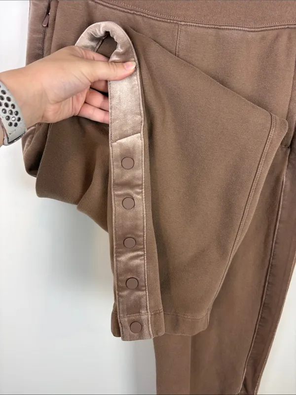Athleta Retroplush Velvet Sweatpants Straight Leg Brown Tan Women’s XS - Image 4