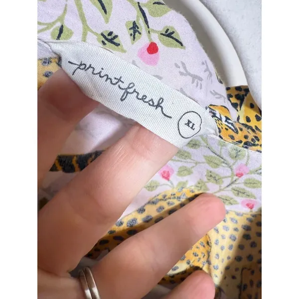 Printfresh Cheetah Sleep Shirt Sz. XL and Matching Tote Bag - Image 5
