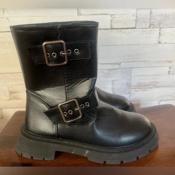 WILD DIVA LOUNGE OSAKA COMBAT BOOTS size 7.5 - Image 2