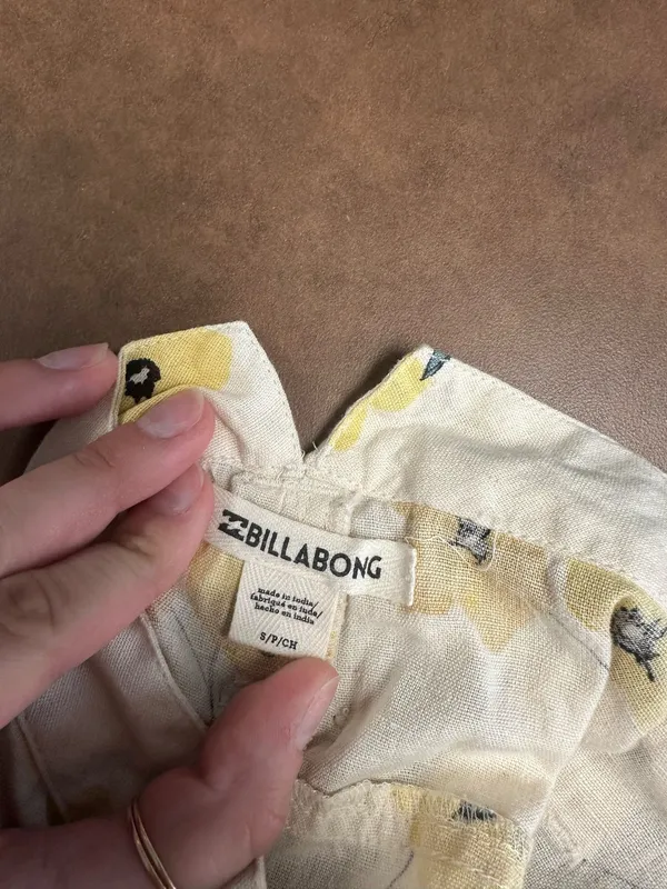 Billabong Shorts - Image 4