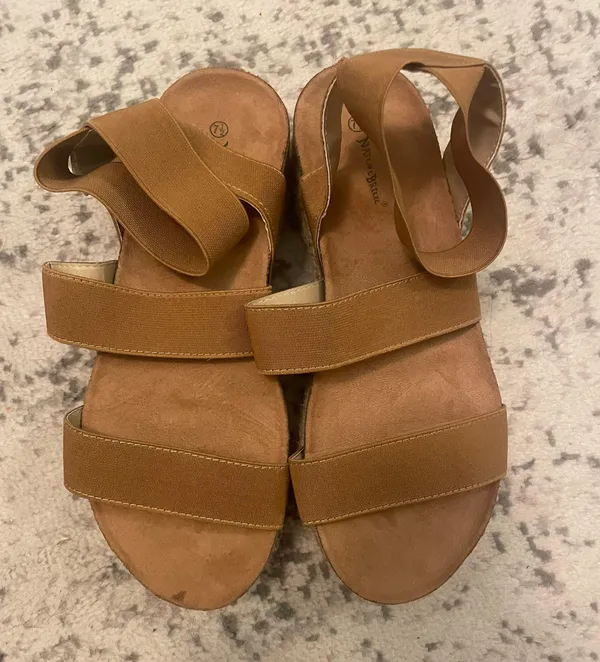 Nature Breeze Tan Strappy Espadrille Sandals - Image 3