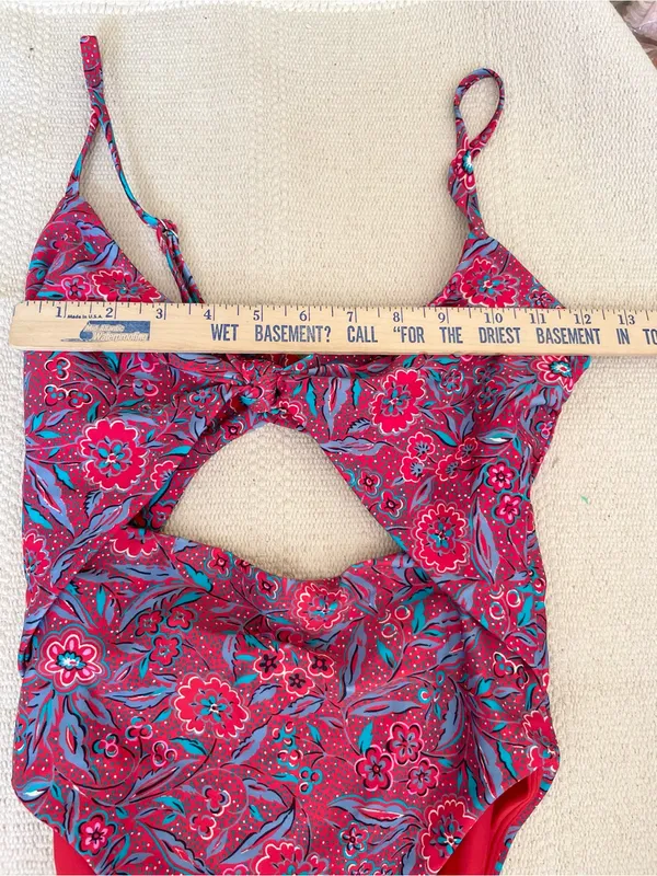 Veronica Beard Aniston Red Floral Print Cutout One Piece Swimsuit Size XS NWOT - Image 5
