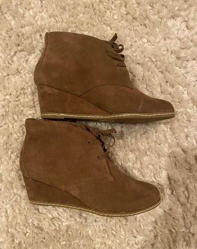 DV by Dolce Vita Suede Wedge Booties - Image 5