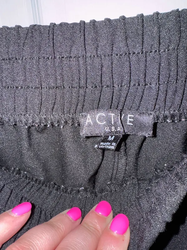 Black dress pants size medium - Image 3