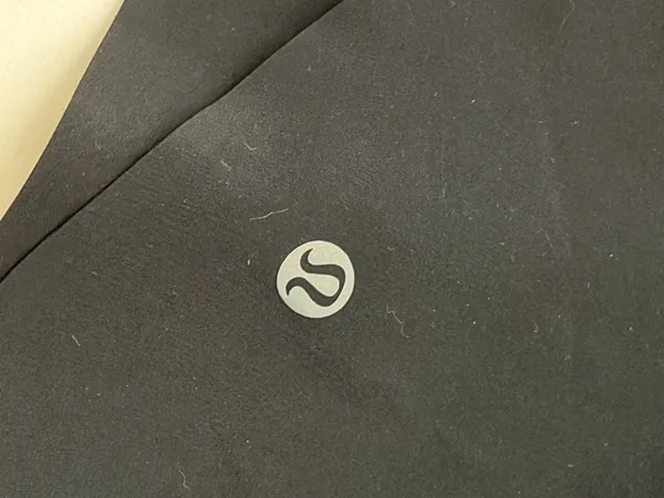 Lululemon High Rise 2.5” Shake It Out Shorts - Image 8