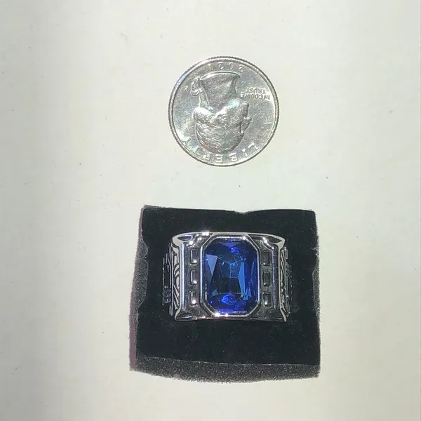 Silver Tone Chunky Boho Ring with Deep Blue Stone - Image 5