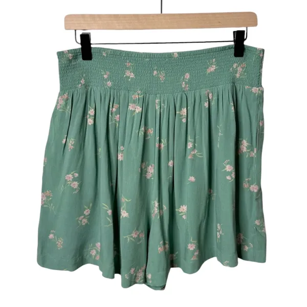 NWT American Eagle Floral High Waisted Soft Everyday Shorts Green Size Large - Image 5