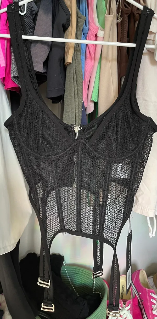NWT White Fox Enlighten Me Bustier - Image 10