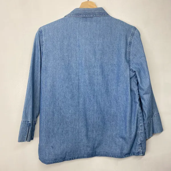 Vintage Blue Floral Denim Button Top Shirt Size Medium - Image 3
