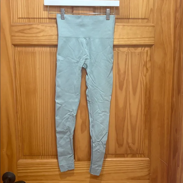 SET Active Size XS Light Blue High-Rise Activewear Leggings - Image 4