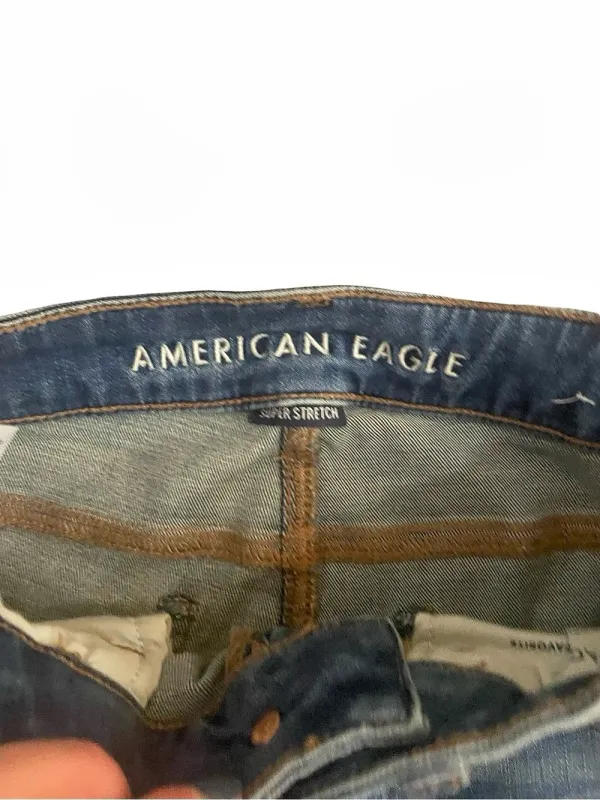 American Eagle Super Stretch Distressed Skinny Jeans Size 6 - Image 5