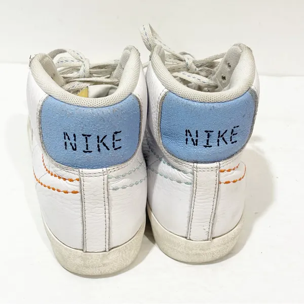 Nike Size 8 Blazer Mid 77 DX2350-100 White Leather Sneaker‎ - Image 4
