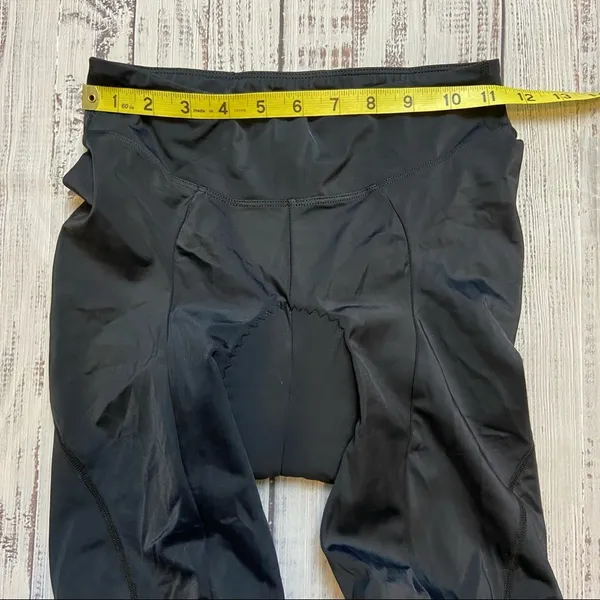 4 U Cycling Padded 9” Black Shorts. Size XSmall. NWT - Image 3