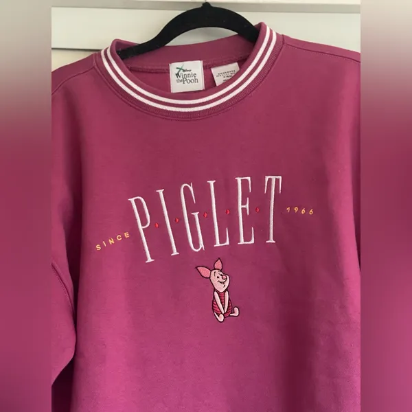Disney NWT Disneyland Parks Winnie the Pooh Crewneck Piglet - Image 4