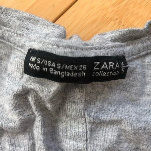 Zara T Shirt Cotton Gray V Neck Short Sleeve Size Small Excellent Condition - Image 2