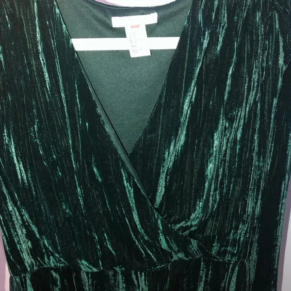 Crushed velvet green holiday dress criss cross detail H&M women’s size 10. - Image 7