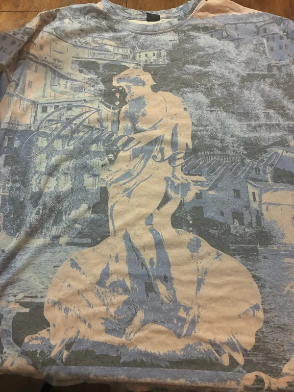 Urban Outfitters graphic t-shirt with statue - Image 5