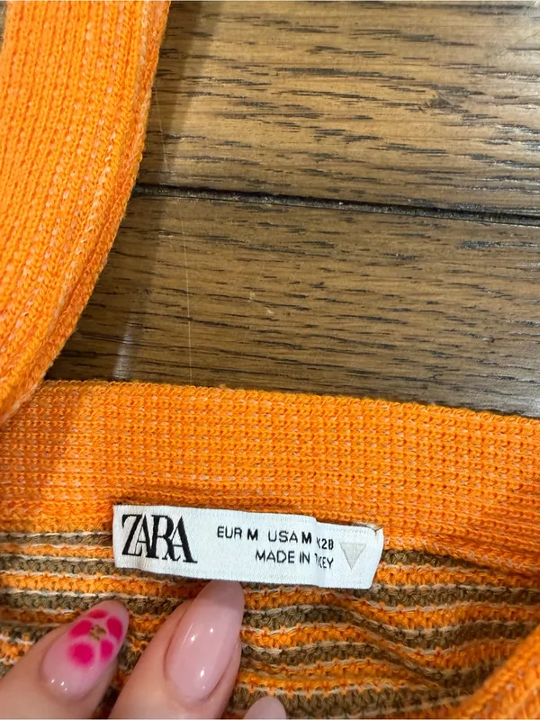 Zara Bright Orange Striped Knit crop top medium - Image 2