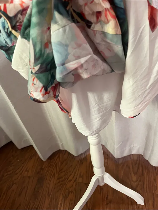 NEW! Floral Multicolor Sleeveless Wrap Dress bubble skirt - Image 10