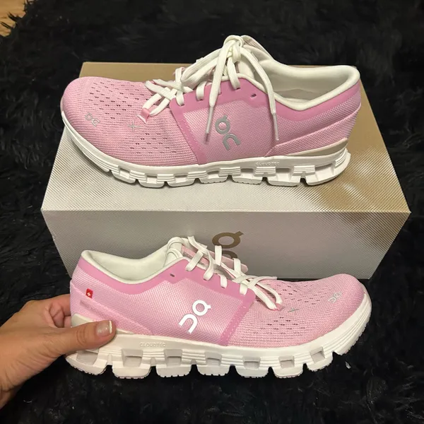 ON CLOUD x 4 petal pink athletic training running lace up shoes sneakers new - Image 8
