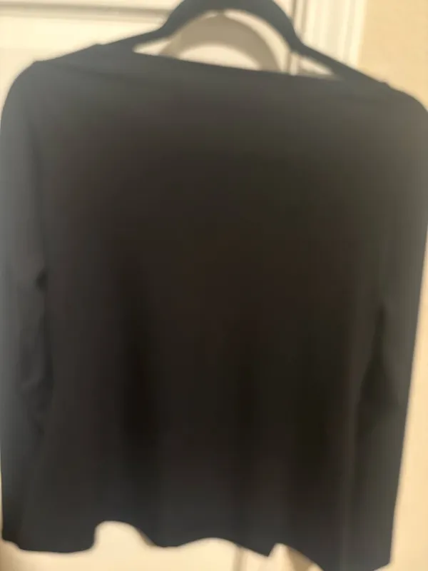 Abercrombie Black Long Sleeve - Image 4