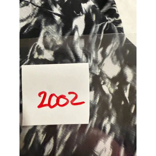 Lululemon Wunder Under High Rise Leggings‎ Black White Abstract Print Size 10 - Image 7