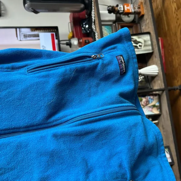 Patagonia woman’s blue vest‎ XS - Image 3
