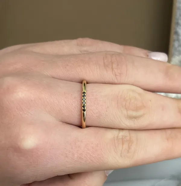 Mejuri 14k black diamond line ring yellow gold - Image 2