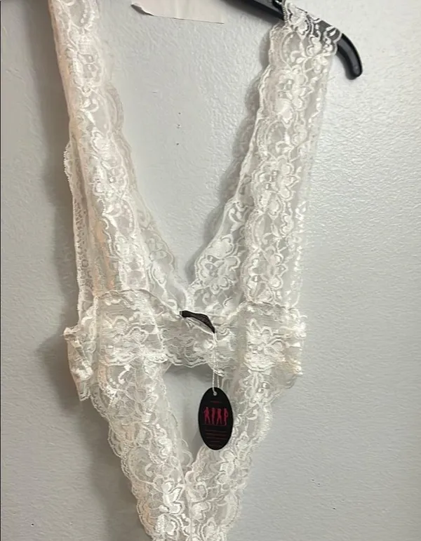 NEW Sexy White Lace Bodysuit teddy M - Image 7