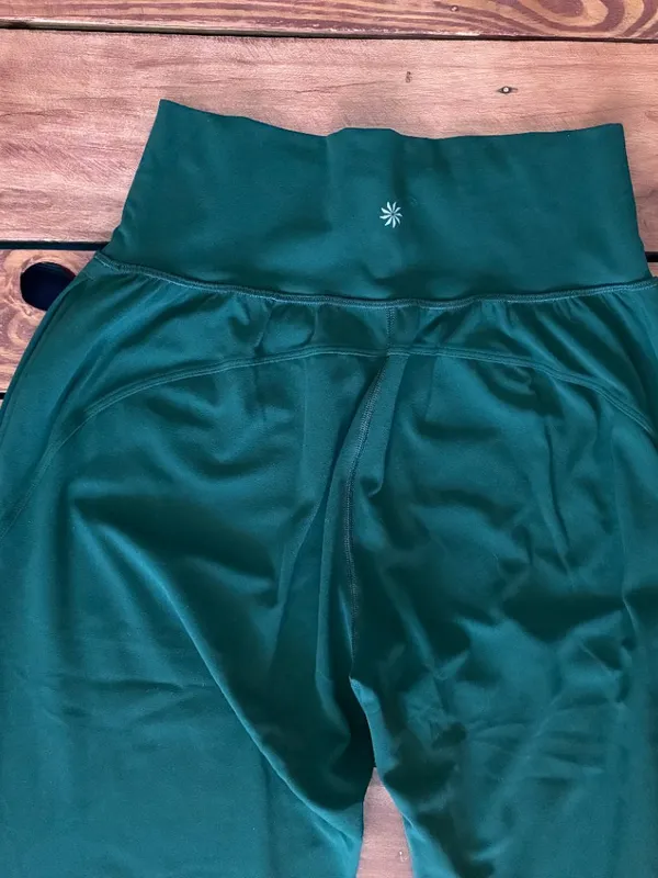 Athleta Salutation Jogger High Rise Lounge Pants - Size S - Forest Green - Image 7