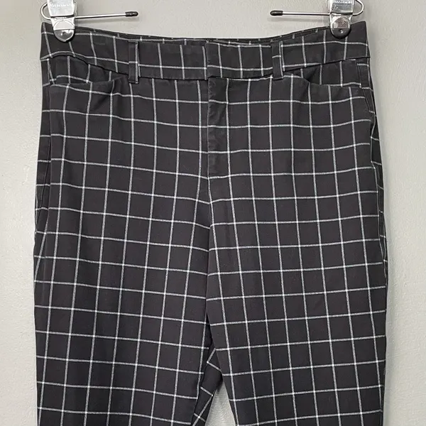 Old Navy Pixie High Rise Ankle Pant Size 10 Black Windowpane Plaid Preppy Office - Image 2