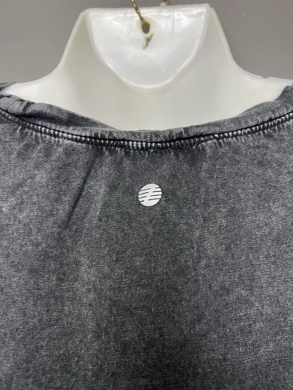 Z By Zella Shirt Womens Medium Gray Acid Wash Cropped Short Sleeve Athletic - Image 5