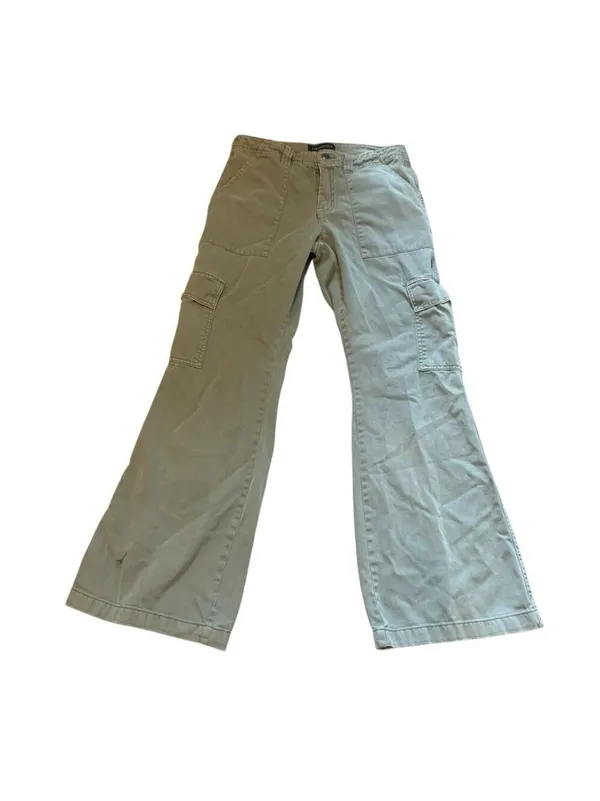 AEROPOSTALE Green Cargo Pants Low Rise Flare leg size 8 - Image 2