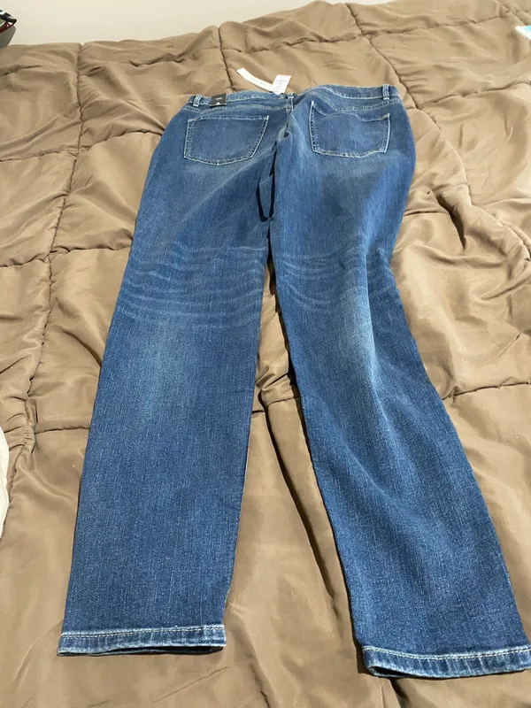 White House | Black Market Skinny Jeans - Image 2