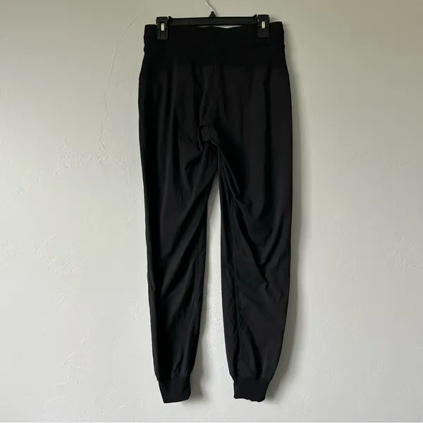 Lululemon Dance Studio Mid-Rise Joggers Black Size 6 - Image 5