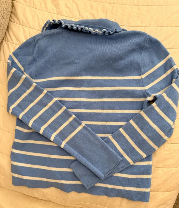 Lauren Conrad Sweater - Image 3