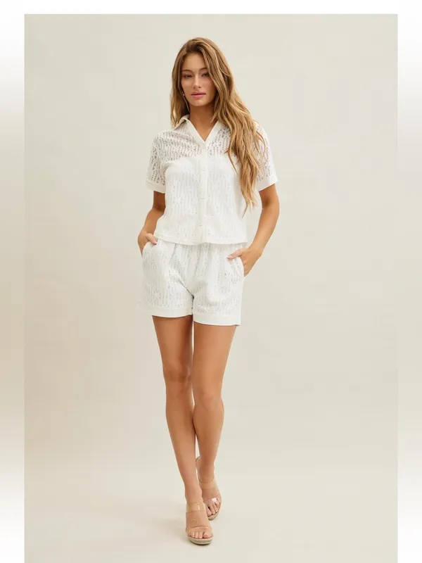Rivir White Eyelet Button Front Top & Shorts Set Small - Image 3