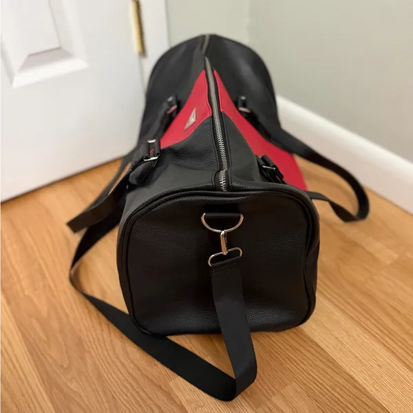 Guess Faux-Leather Duffle Bag Weekender - Image 4