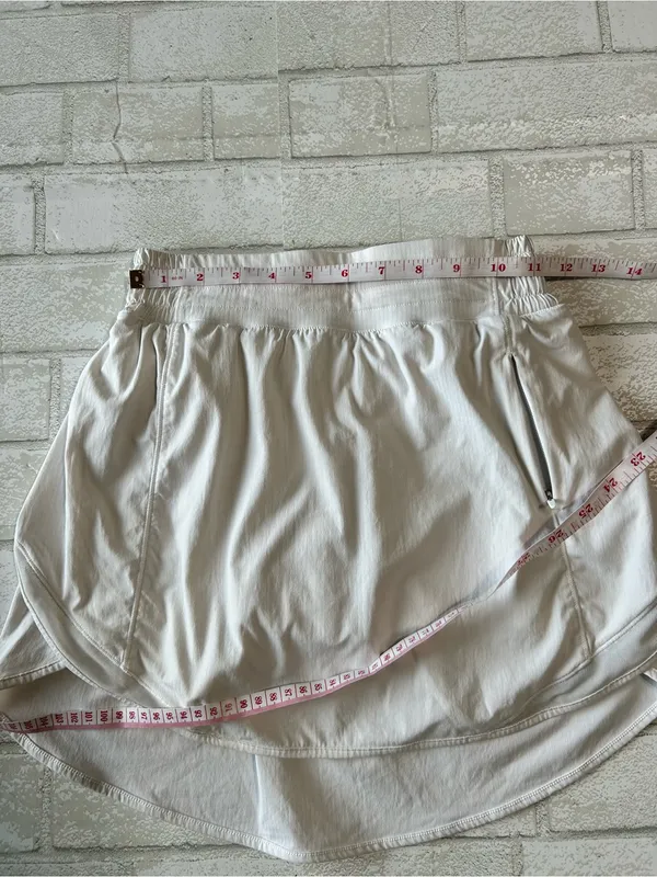 Lululemon Hotty Hot Skirt Women’s White size 4 - Image 4