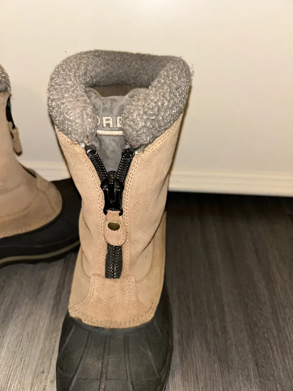 Sorel Women’s Boots - Image 10