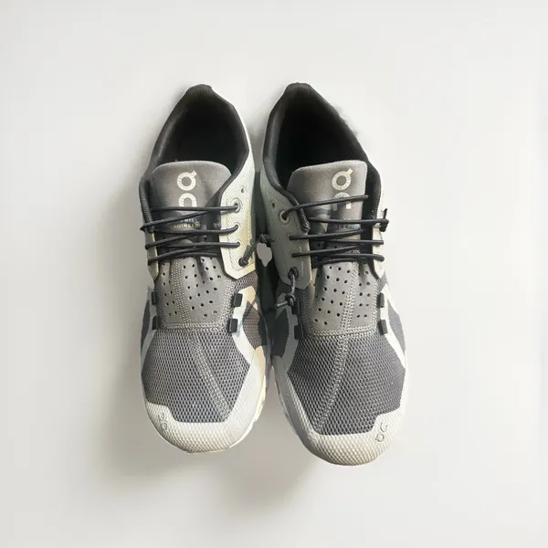 On Cloud Women's Running Shoes W9.5 Slate Rock Swiss Cloud 5 Gray Black EC - Image 7