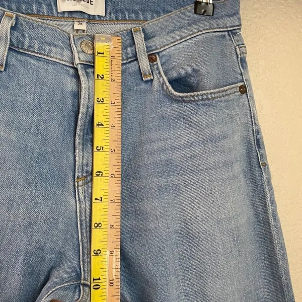 Agolde Toni Mid Rise Straight in‎ Pristine size 26 skinny distressed light wash - Image 11